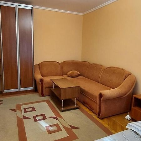 Воздухофлотский Проспект Kiev Esterno foto